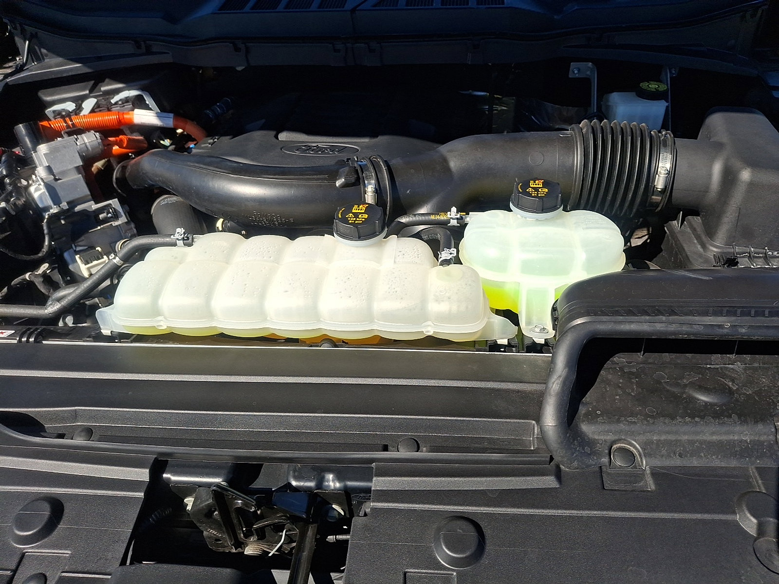 Certified 2023 Ford F150 XLT w/ Equipment Group 302A High image 29