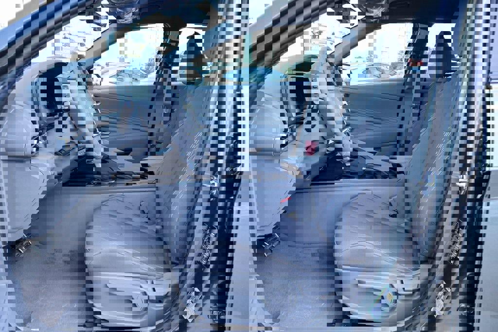 New 2026 Hyundai Elantra Sport image 7