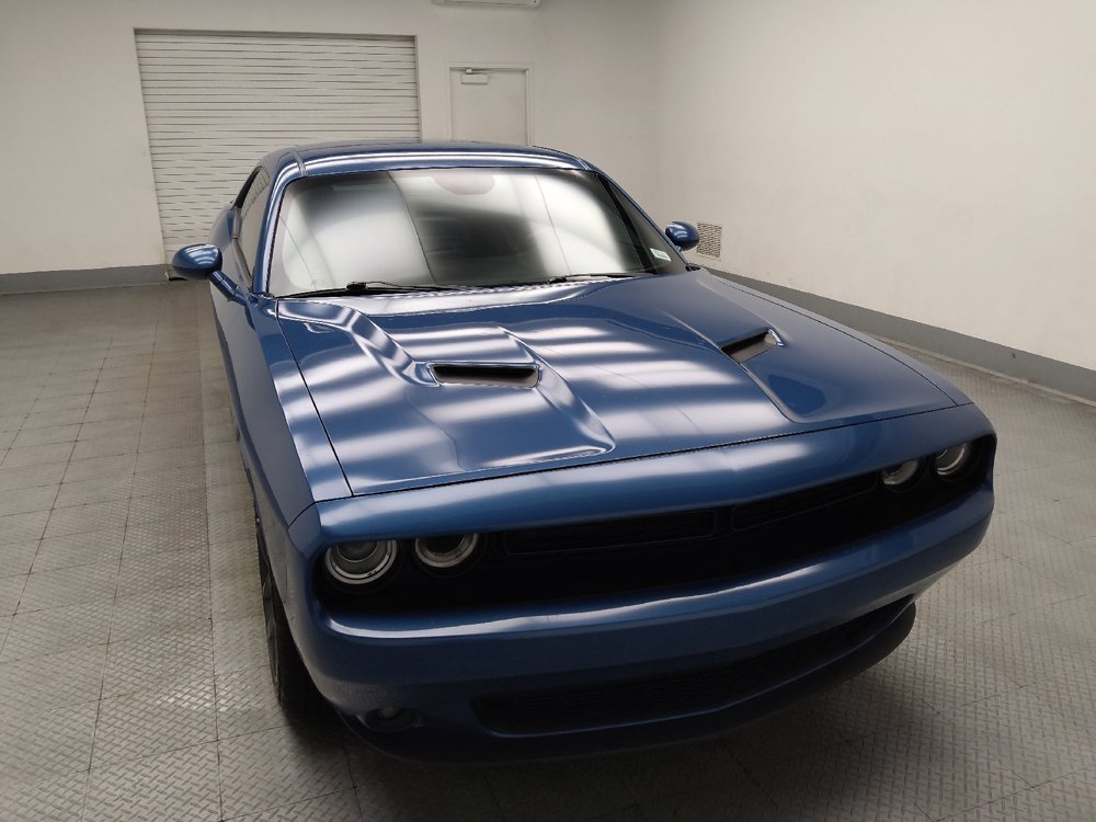Used 2020 Dodge Challenger SXT w/ Blacktop Package RWD image 14