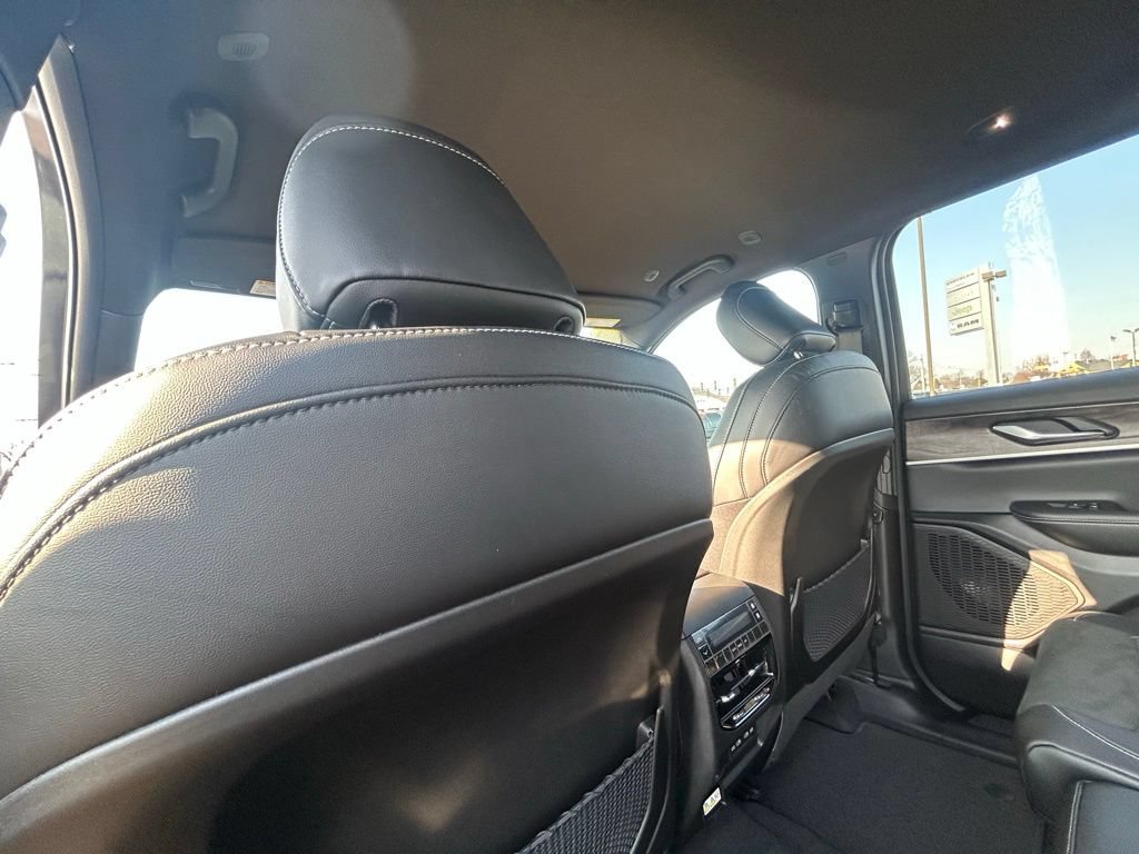 New 2026 Jeep Grand Cherokee L 4WD image 26