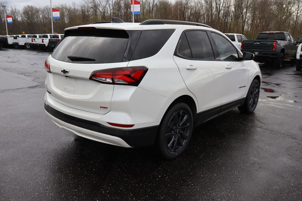 Used 2024 Chevrolet Equinox RS FWD image 33
