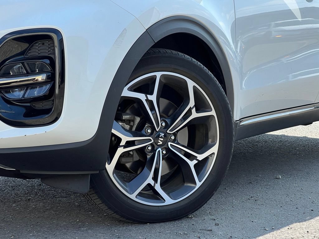 Certified 2022 Kia Sportage SX AWD/4WD image 2