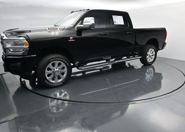 Used 2023 RAM 3500 Laramie AWD/4WD image 4