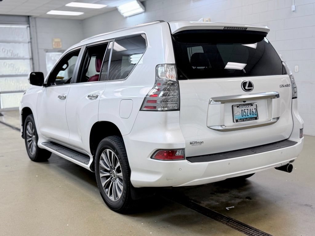 Used 2023 Lexus GX 460 Luxury AWD/4WD image 7