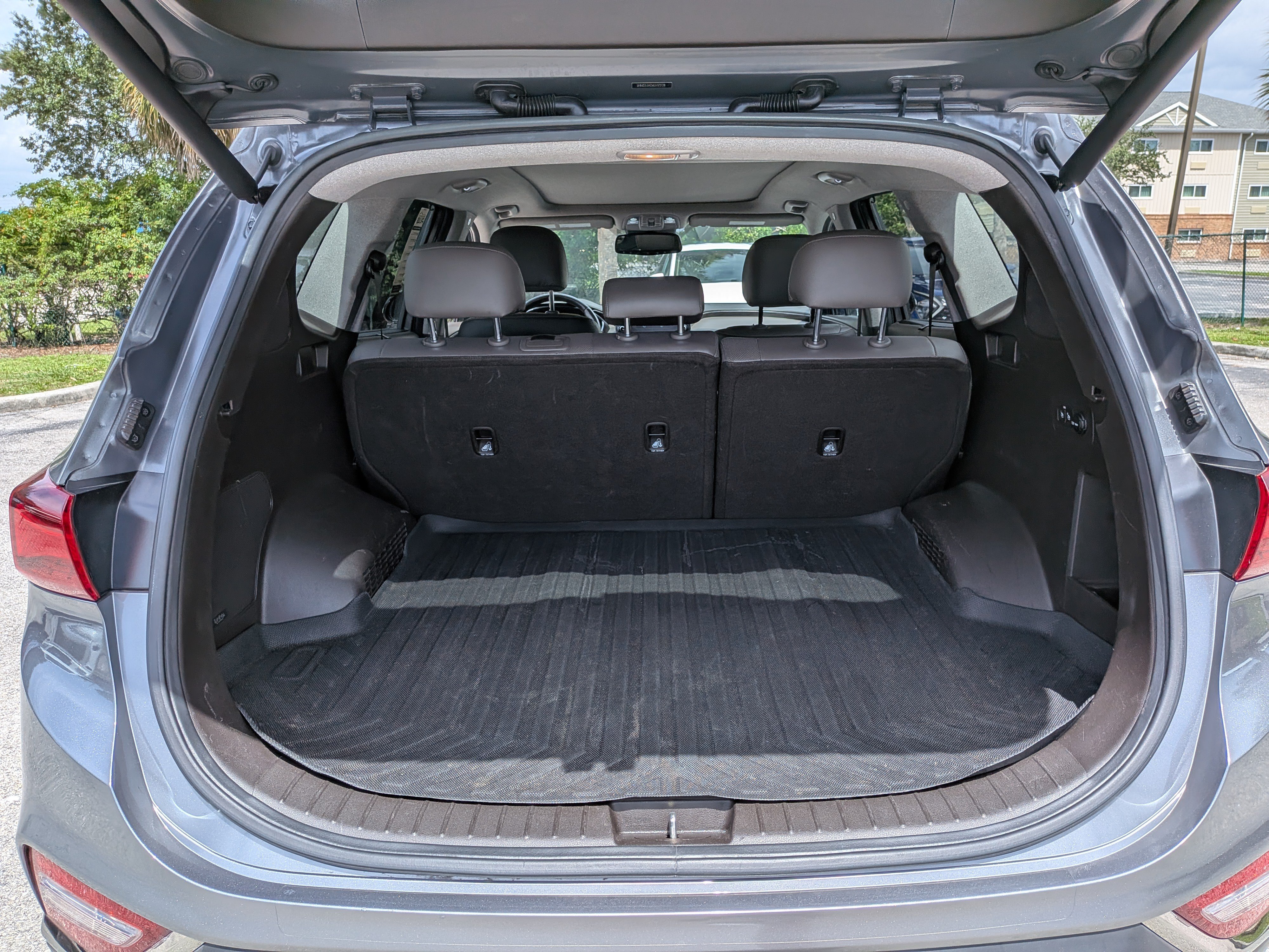 Used 2020 Hyundai Santa Fe Limited FWD image 13