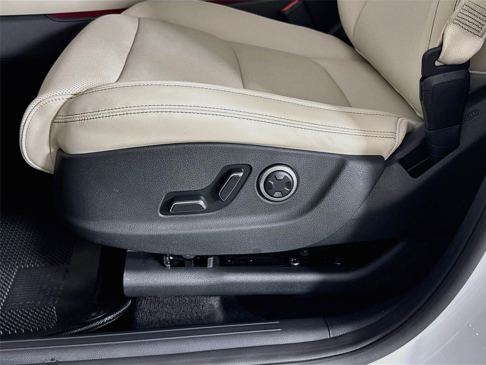 New 2027 Genesis GV70 2.5T AWD/4WD image 20
