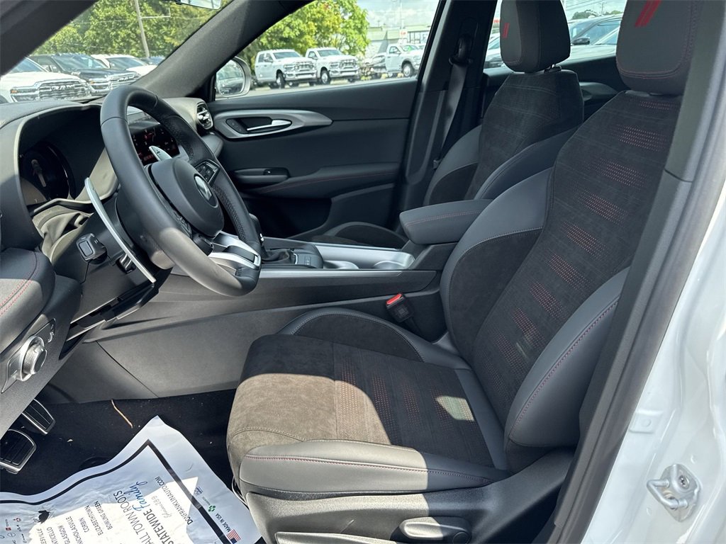 New 2025 Dodge Hornet GT w/ Track Pack image 17