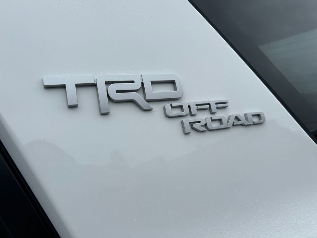 Used 2024 Toyota 4Runner TRD Off-Road Premium image 32