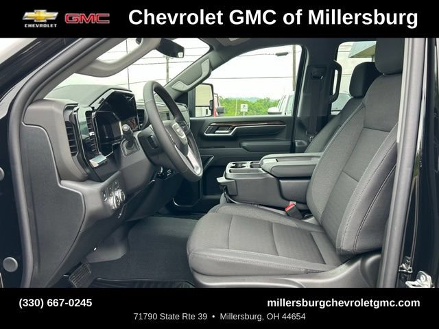 New 2026 GMC Sierra 3500 SLE w/ SLE Value Package AWD/4WD image 13