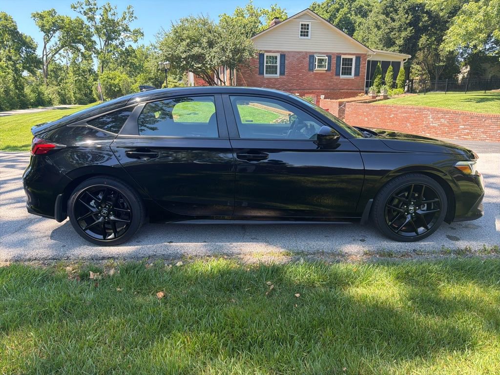 Used 2023 Honda Civic Sport image 37