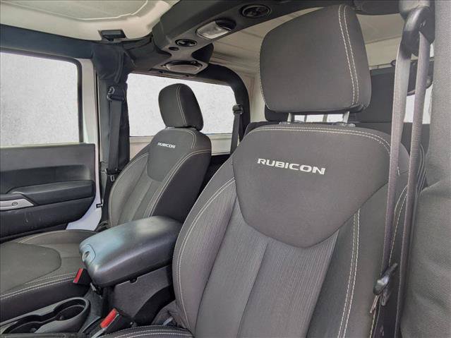 Used 2014 Jeep Wrangler Rubicon w/ Power Convenience Group AWD/4WD image 10