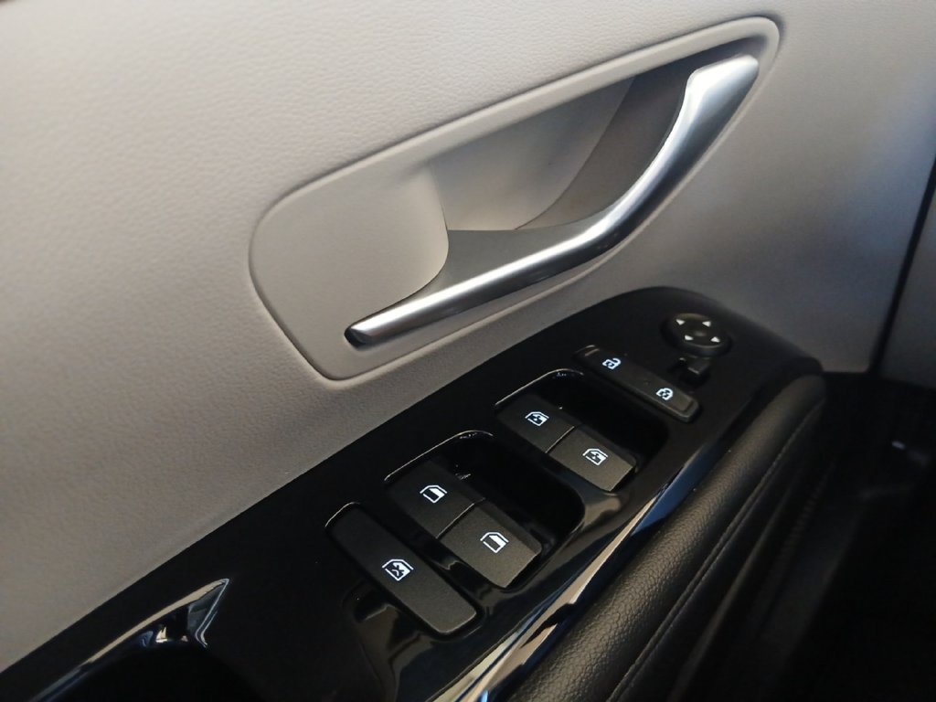 Used 2022 Hyundai Tucson Limited AWD/4WD image 18