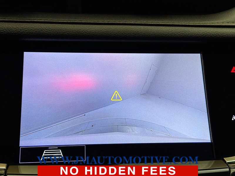 Used 2020 Cadillac XT6 Premium Luxury image 32