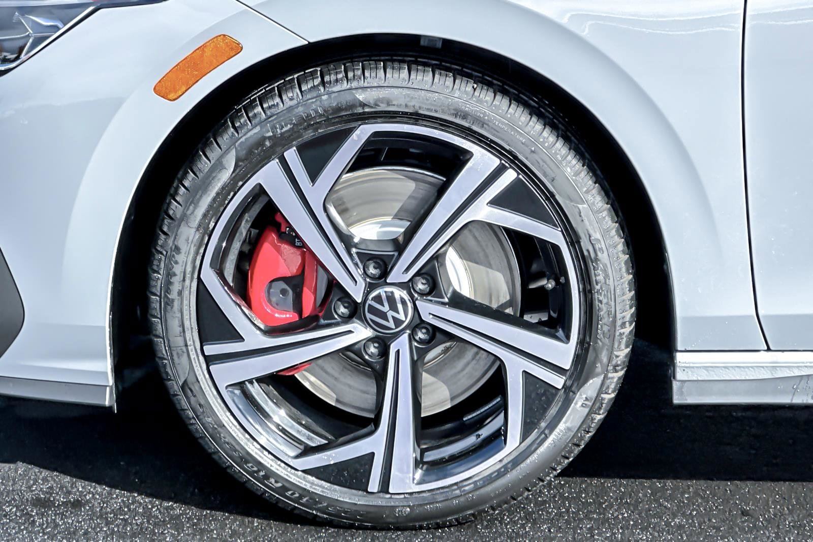 New 2026 Volkswagen Golf SE image 25