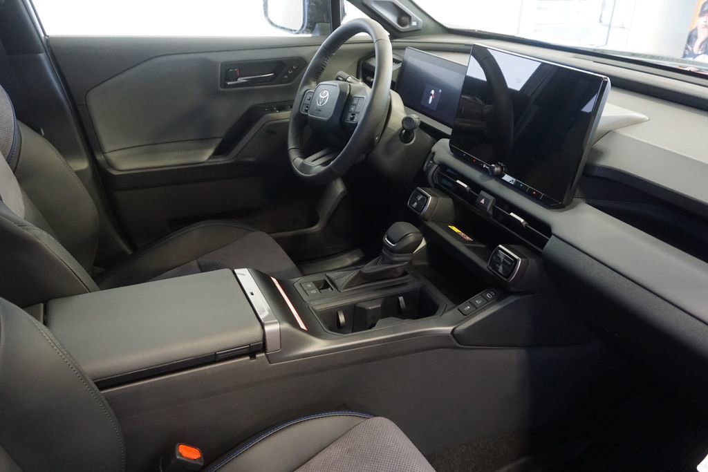 New 2026 Toyota RAV4 XSE image 25