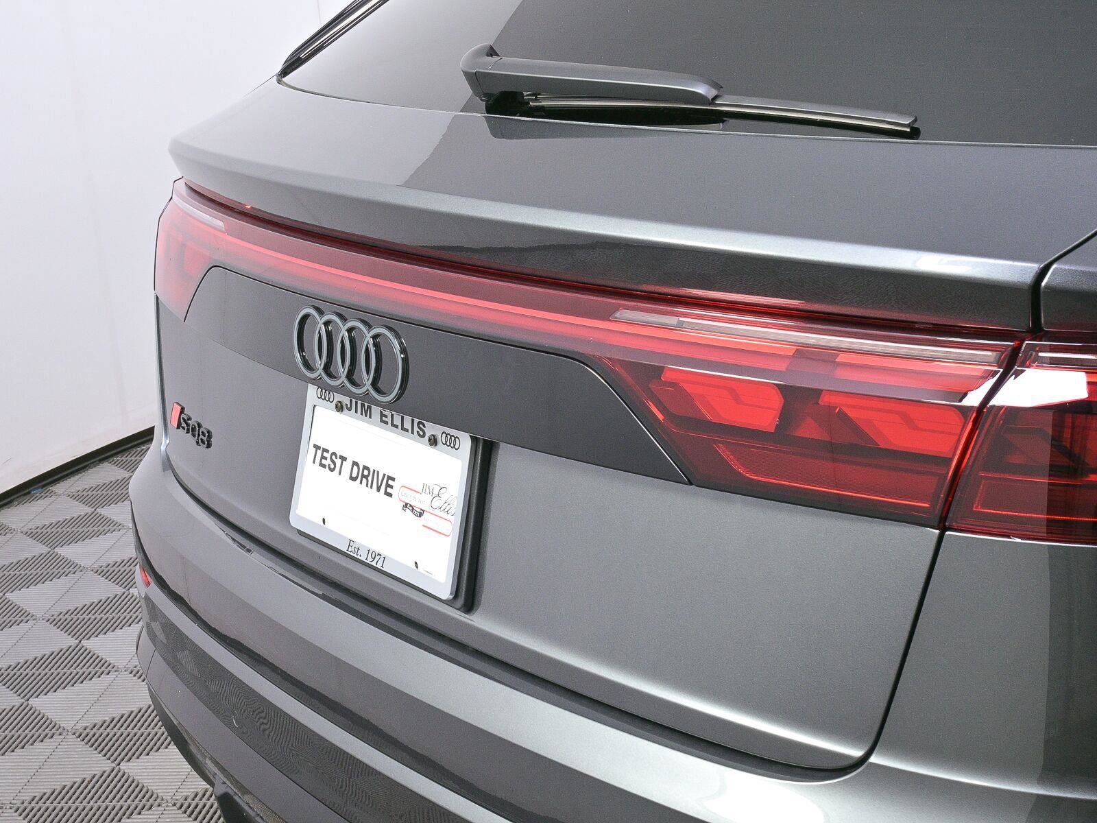 New 2026 Audi SQ8 Prestige AWD/4WD image 37