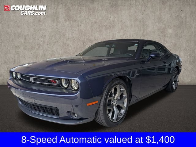 Used 2016 Dodge Challenger R/T Plus RWD image 4
