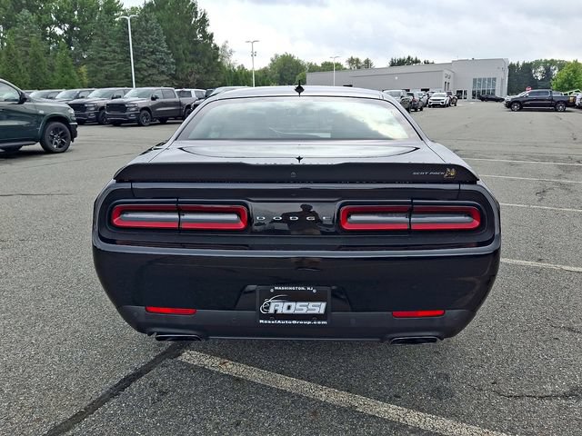 Certified 2022 Dodge Challenger R/T Scat Pack w/ Plus Package RWD image 5
