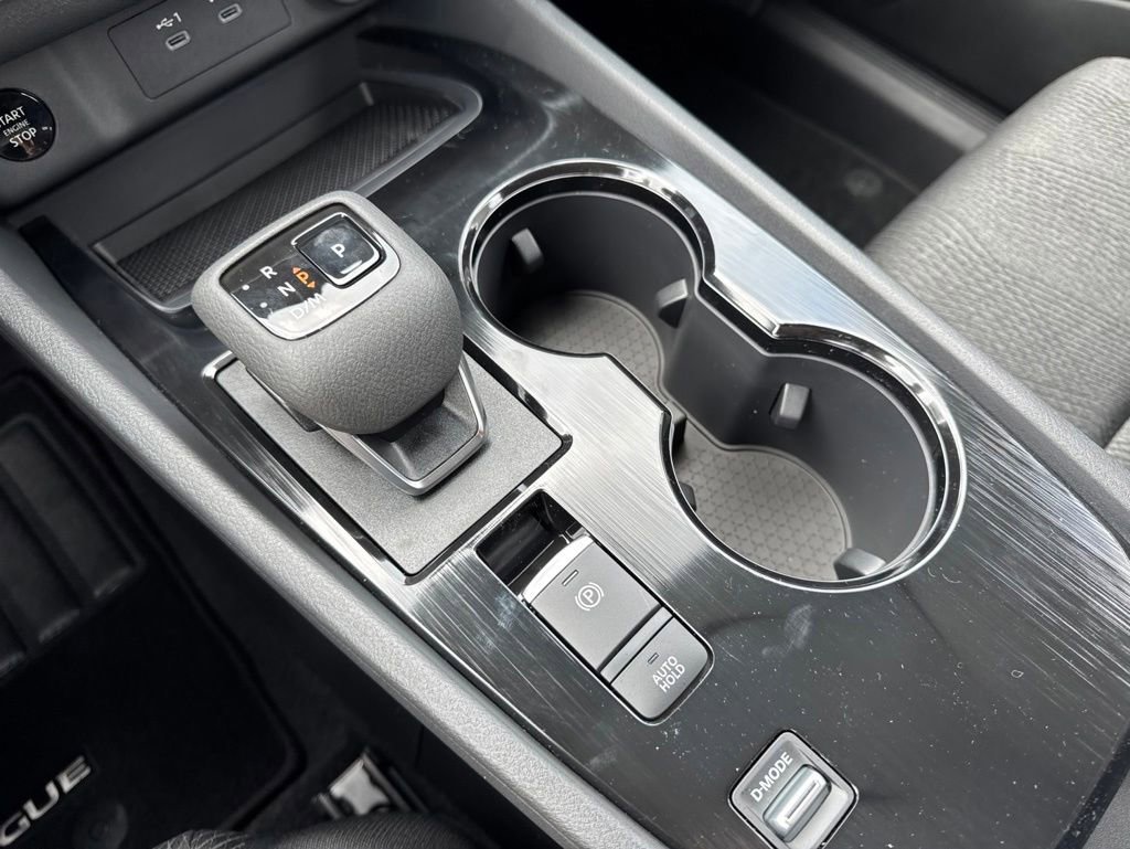 New 2026 Nissan Rogue SV FWD image 30