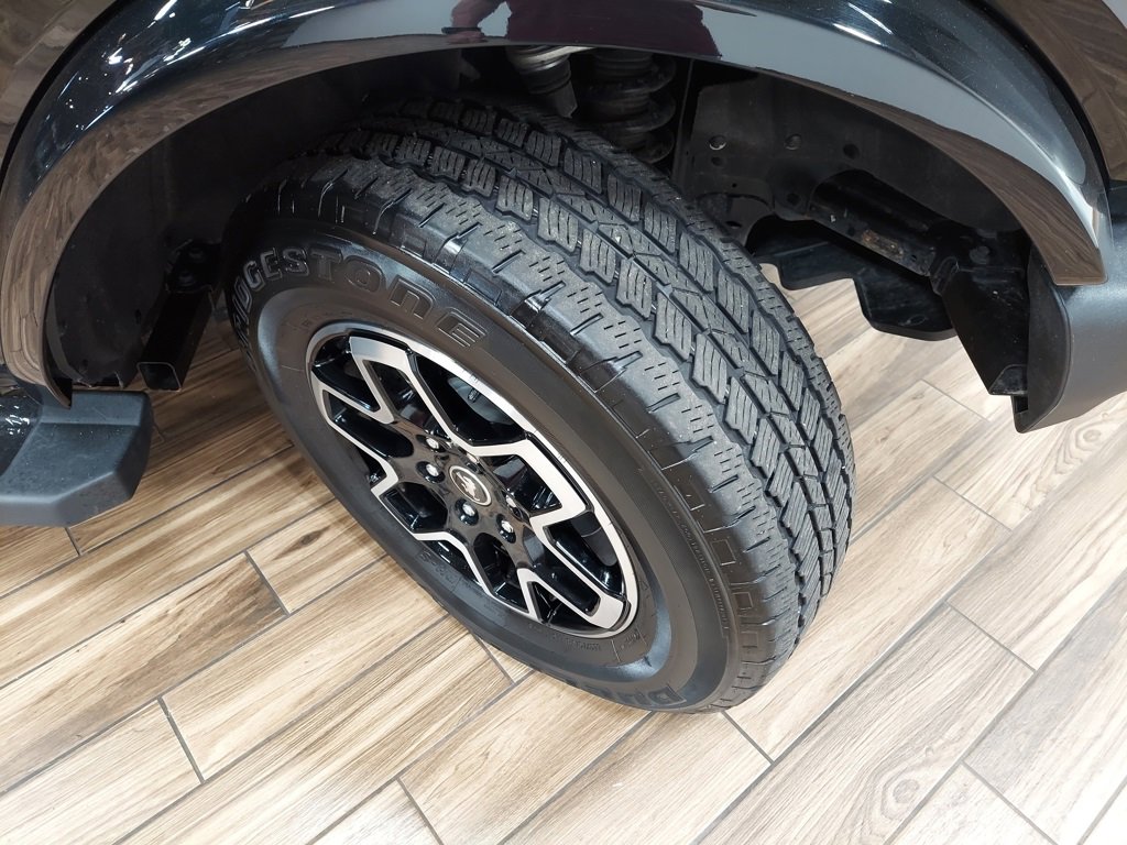 Used 2022 Ford Bronco Outer Banks image 23