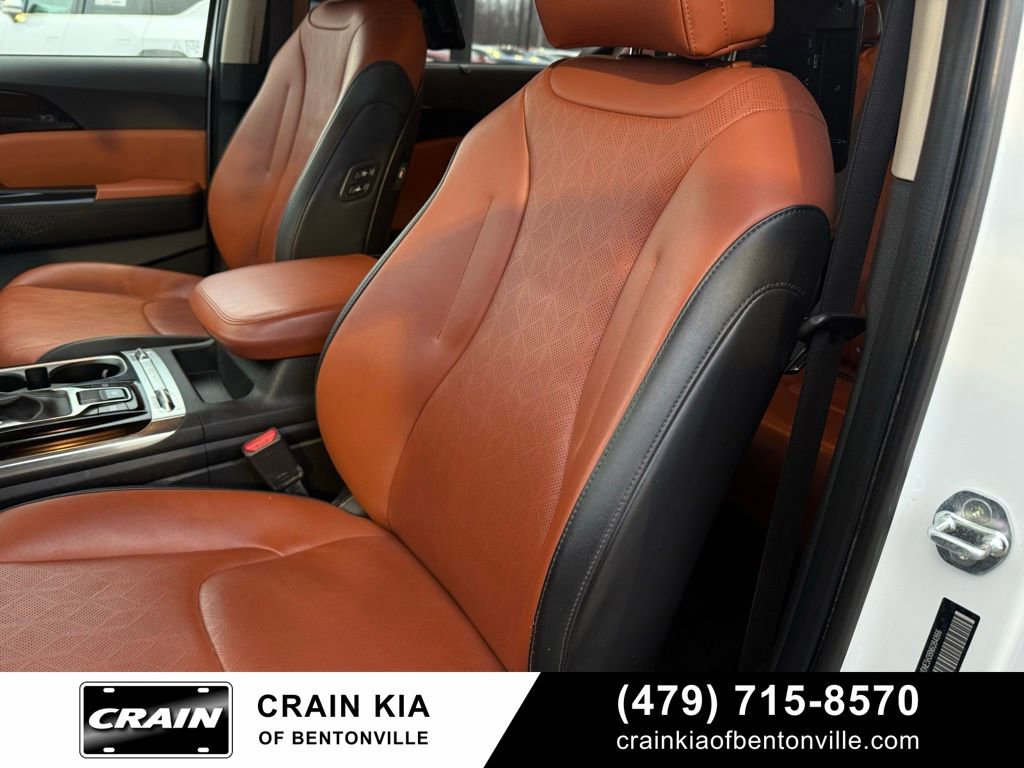 Used 2022 Kia Carnival SX image 24