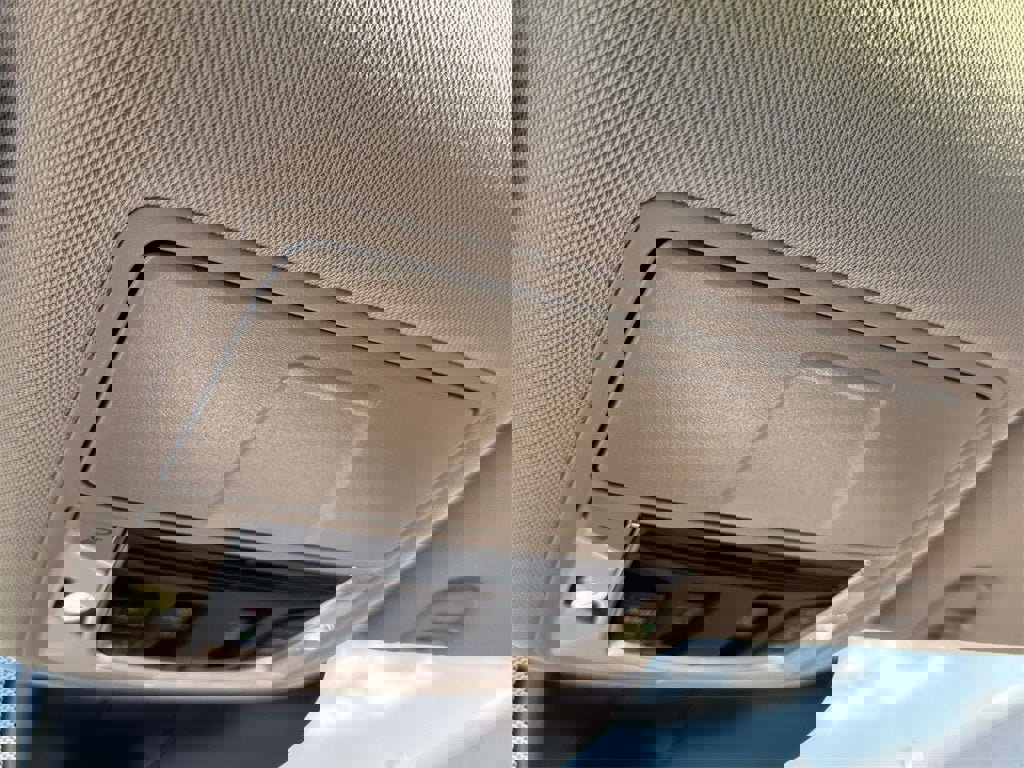 Used 2025 Acura RDX Advance Package SH-AWD image 30