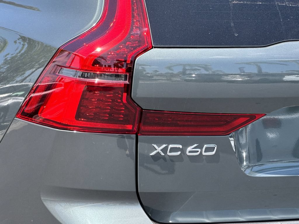 New 2026 Volvo XC60 B5 Core w/ Protection Package Premier AWD/4WD image 26