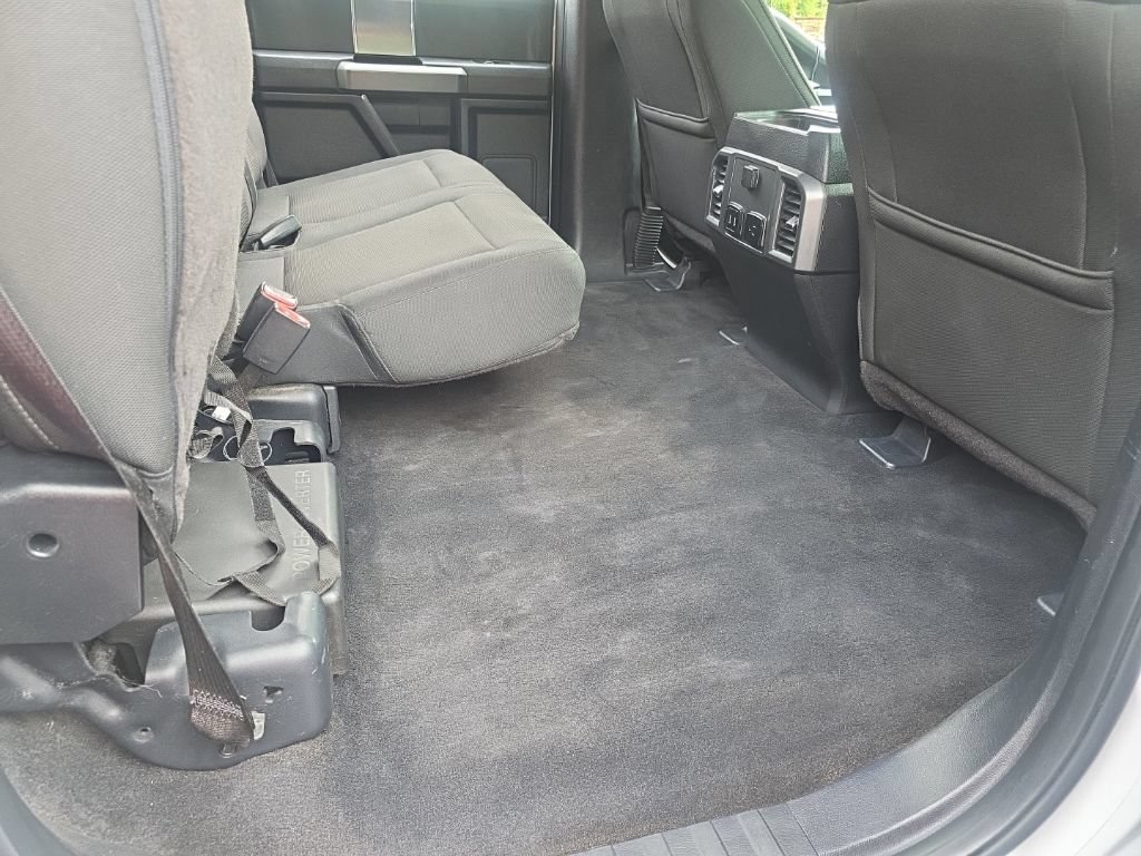Used 2017 Ford F150 XLT w/ Equipment Group 302A Luxury AWD/4WD image 35