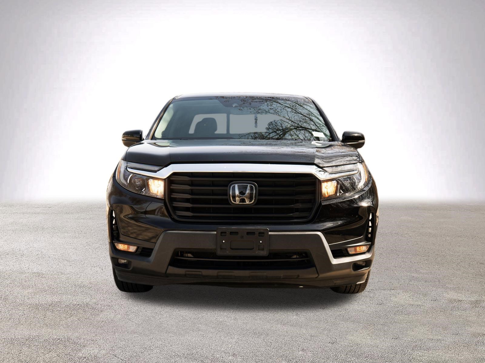 Certified 2023 Honda Ridgeline RTL image 3