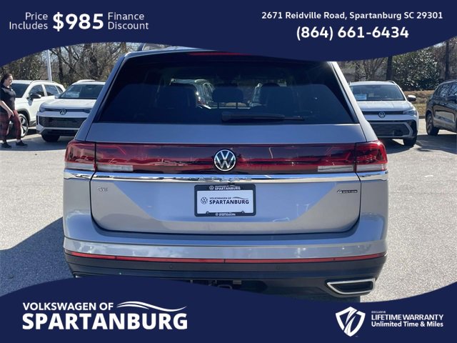 Used 2024 Volkswagen Atlas SE image 5