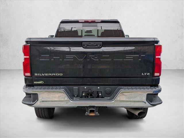 Used 2024 Chevrolet Silverado 2500 LTZ w/ LTZ Plus Package image 5