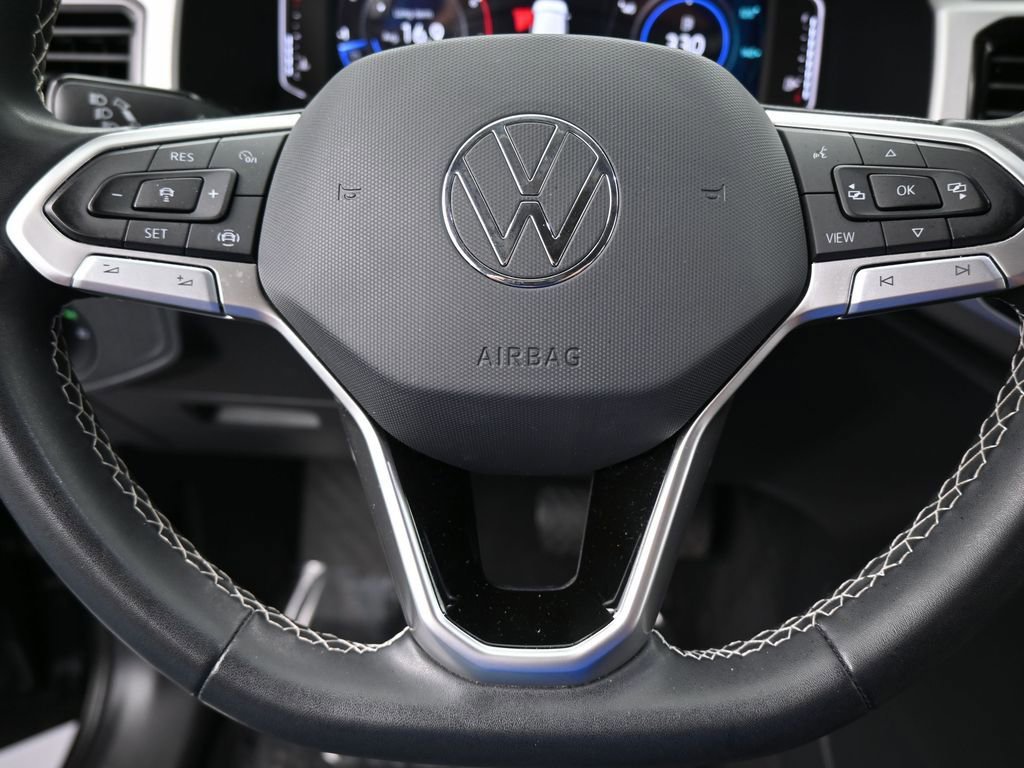 Used 2022 Volkswagen Atlas SE w/ Black Wheel Package image 31