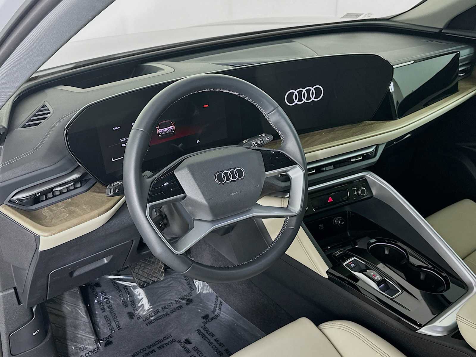Certified 2025 Audi Q5 Premium w/ Premium Plus AWD/4WD image 9