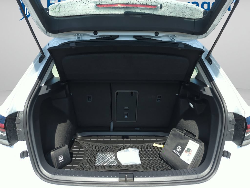 New 2026 Volkswagen Taos S FWD image 42
