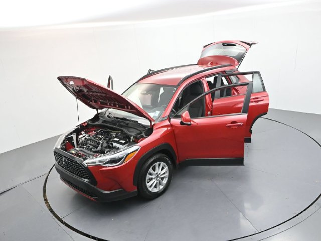 Used 2023 Toyota Corolla Cross LE FWD image 55