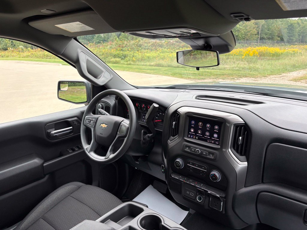 New 2026 Chevrolet Silverado 1500 Custom AWD/4WD image 29
