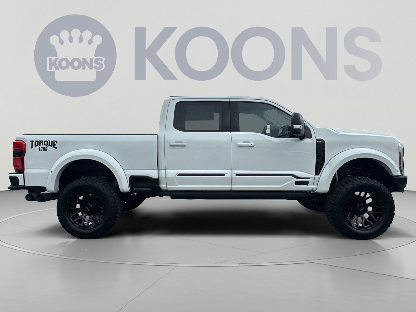 New 2026 Ford F250 Lariat w/ Black Appearance Package AWD/4WD image 17