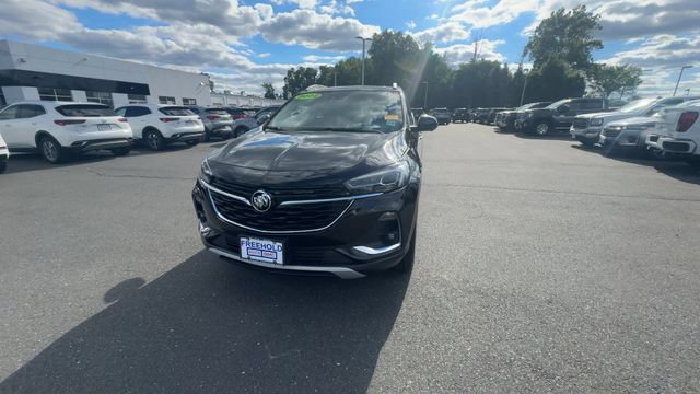 Certified 2022 Buick Encore GX Essence w/ Advanced Technology Package AWD/4WD image 3