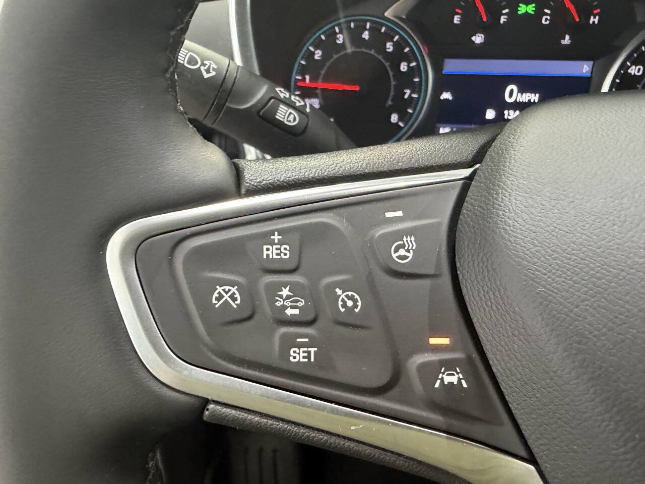 Used 2023 Chevrolet Equinox LT AWD/4WD image 17