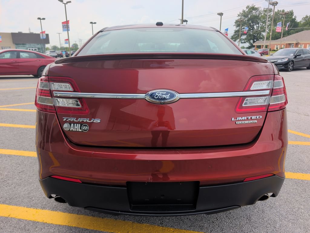Used 2014 Ford Taurus Limited w/ Equipment Group 301A AWD/4WD image 6