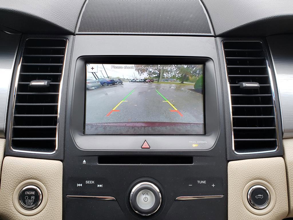 Used 2018 Ford Taurus SEL w/ Equipment Group 201A image 22