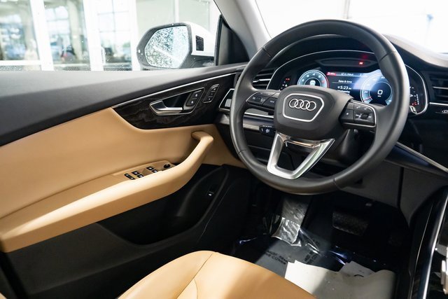 Used 2023 Audi Q8 Premium w/ Convenience Package image 11