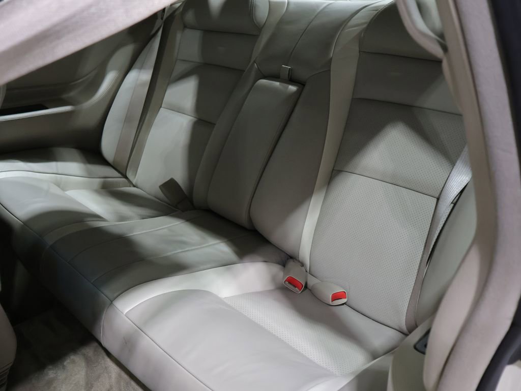 Used 2002 Cadillac Eldorado Collector's Edition image 6