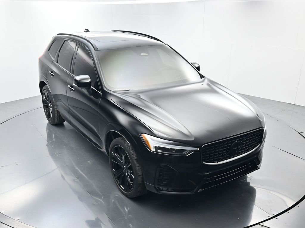 Used 2024 Volvo XC60 B5 Ultimate w/ Protection Package Premier AWD/4WD image 40