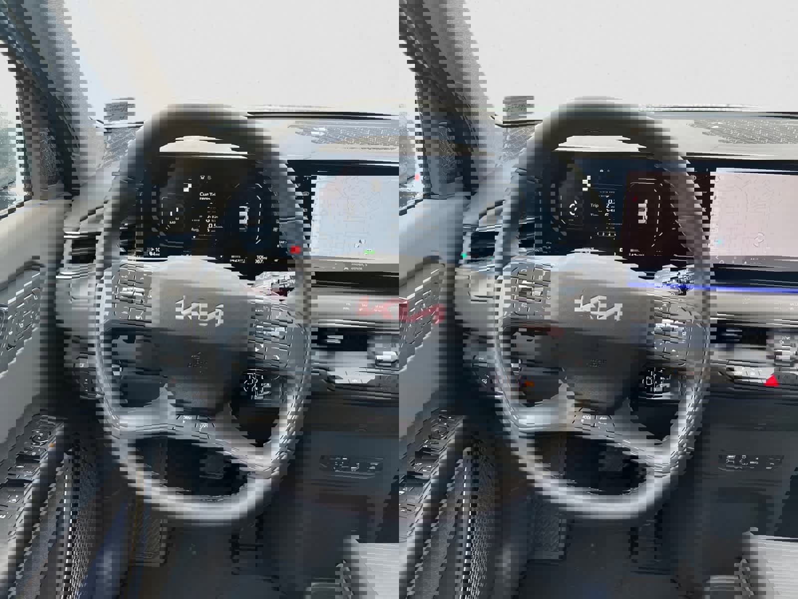 Certified 2024 Kia EV9 Land image 14