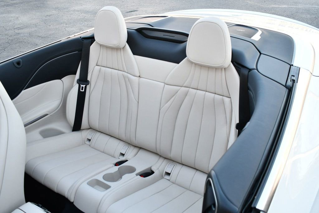 Used 2025 Mercedes-Benz CLE 300 4MATIC Cabriolet image 15