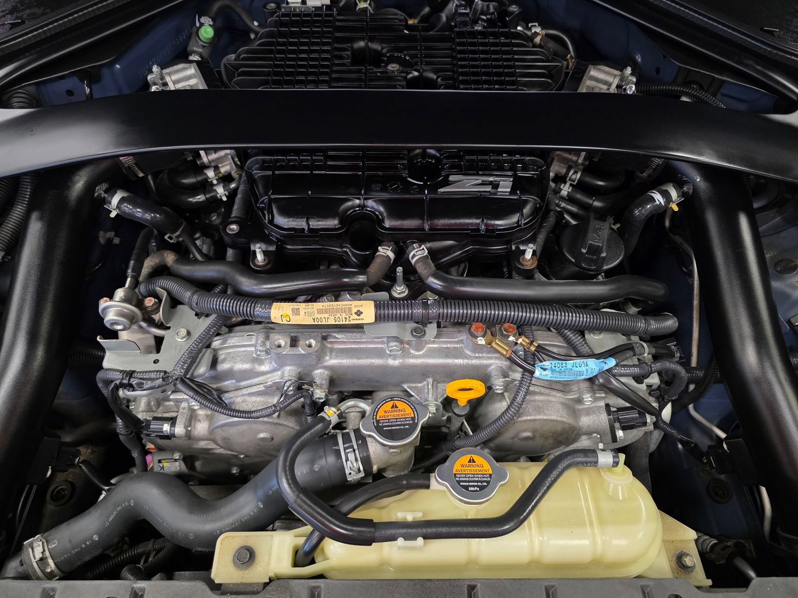 Used 2020 Nissan 370Z NISMO RWD image 3
