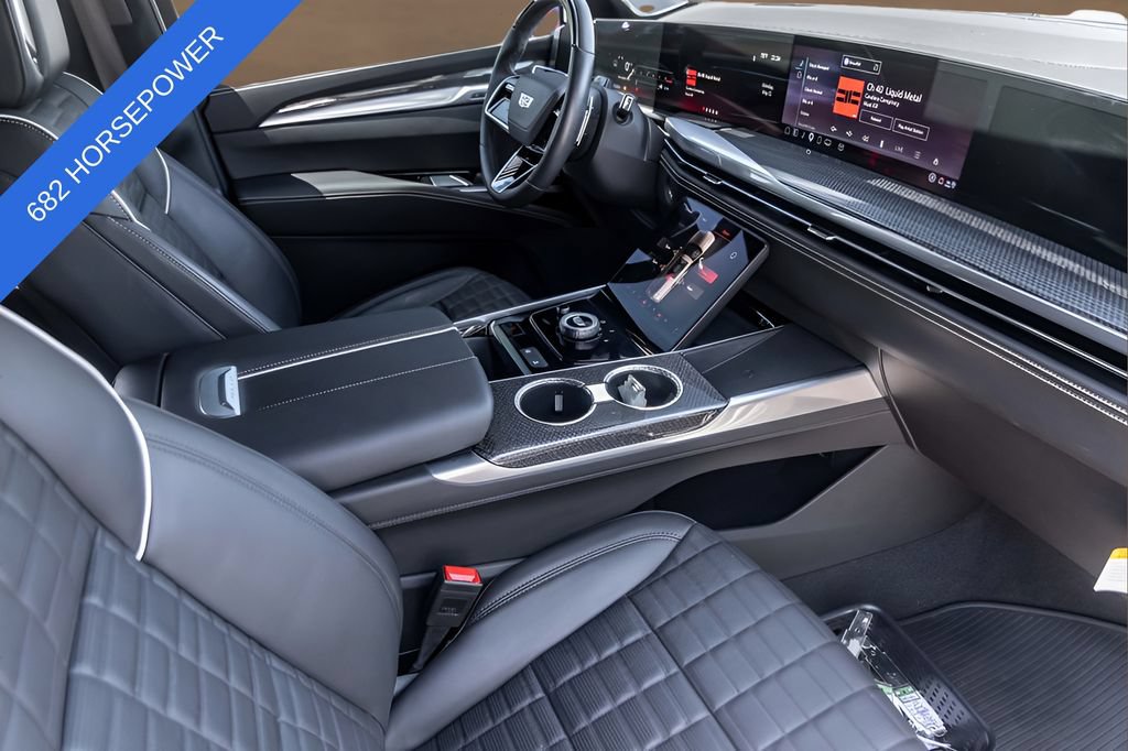 Certified 2025 Cadillac Escalade V AWD/4WD image 32