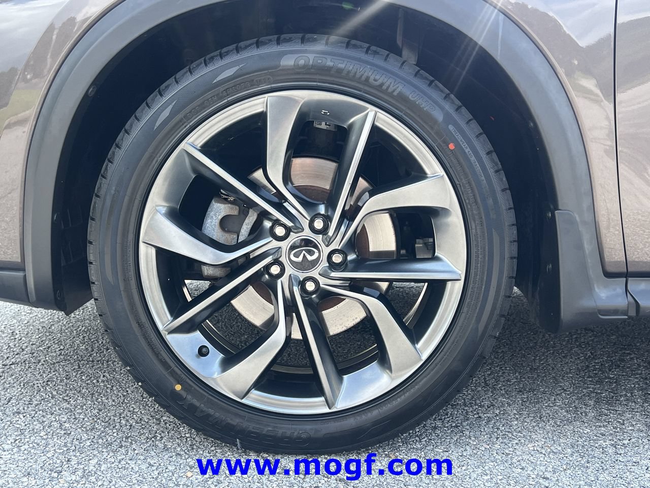 Used 2019 INFINITI QX50 Essential w/ Sensory Package AWD/4WD image 32