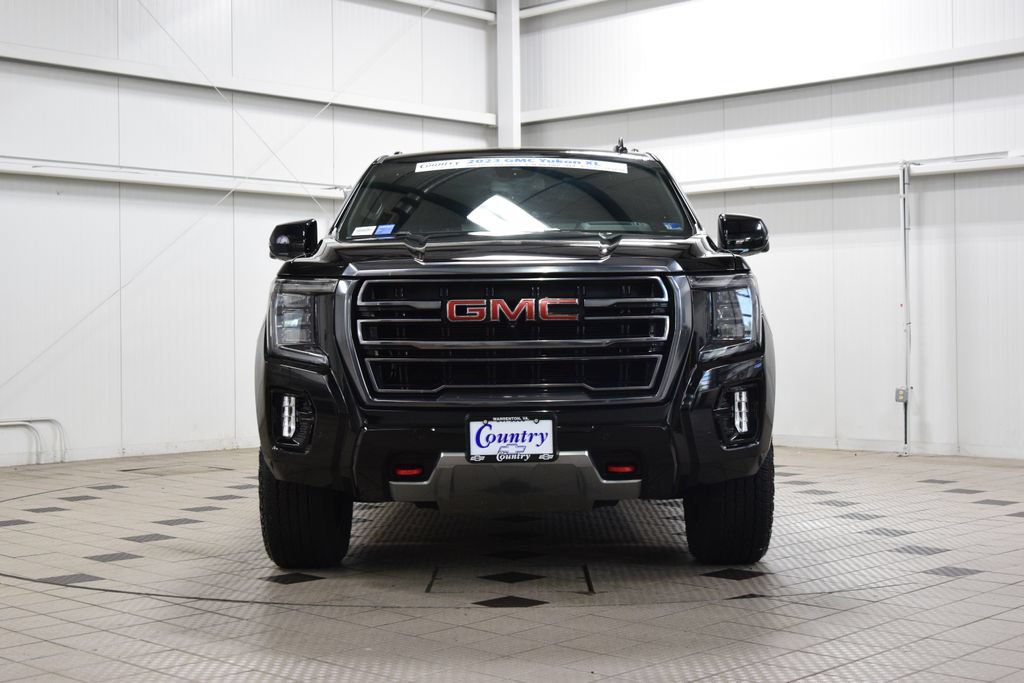 Used 2023 GMC Yukon XL AT4 w/ AT4 Premium Package AWD/4WD image 2